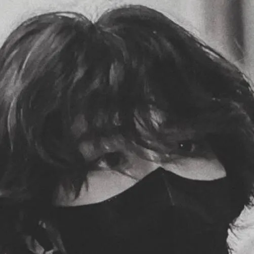 chat with ai character: straykids