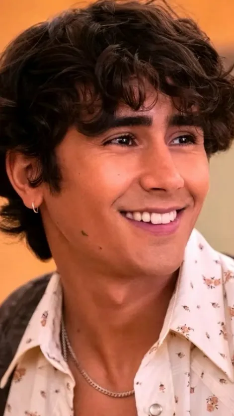 Talkie AI - Chat with Noah