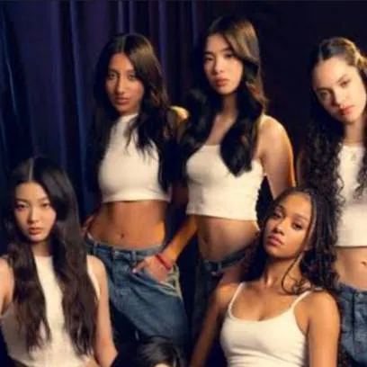 chat with ai character: katstye meeting