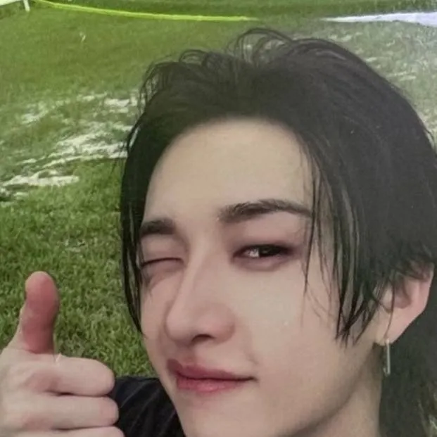 chat with ai character: Bangchan 