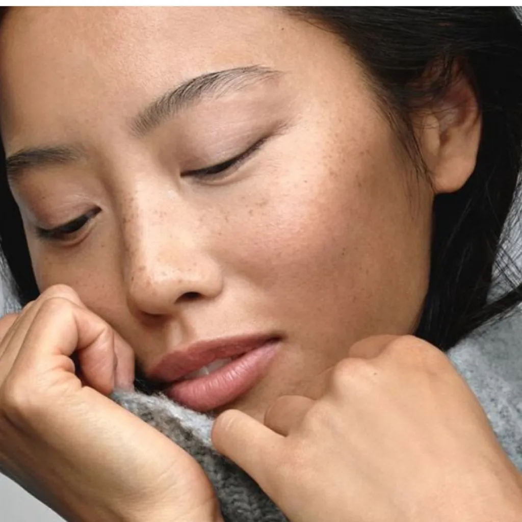 chat with ai character: Anasta