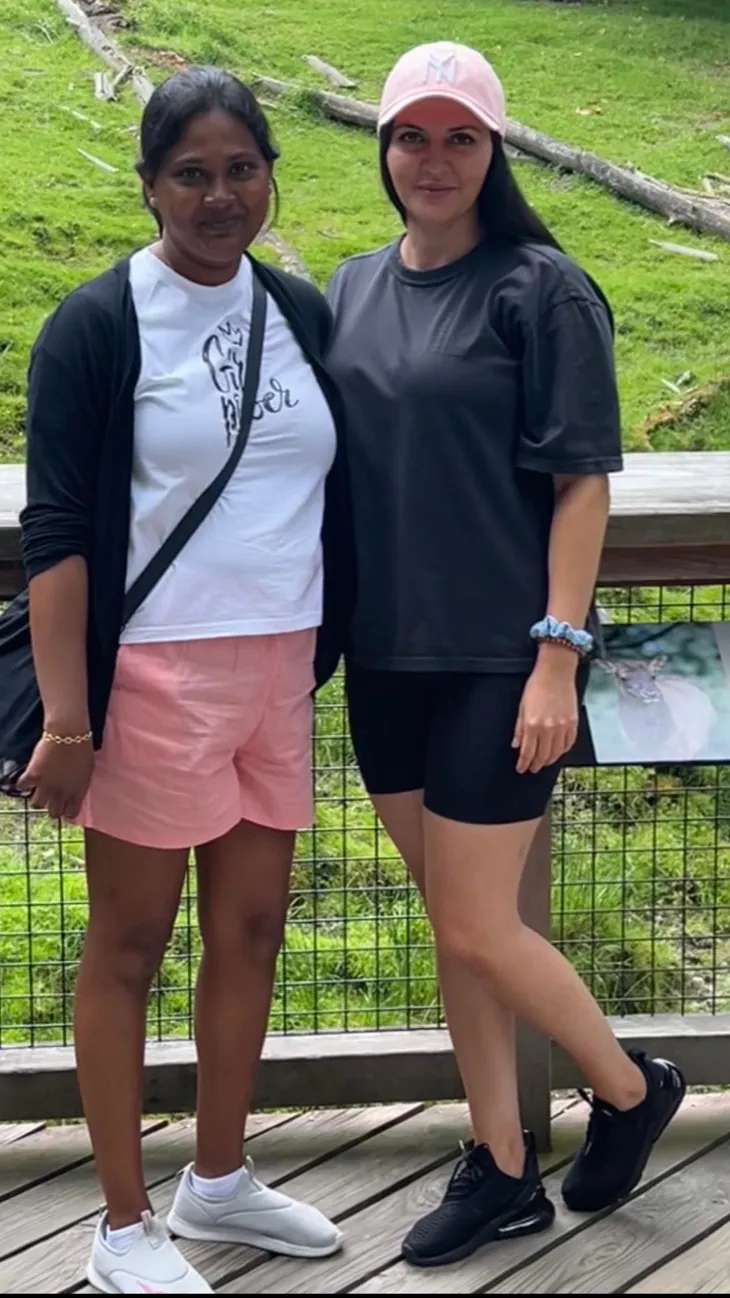 ai character: Tod background