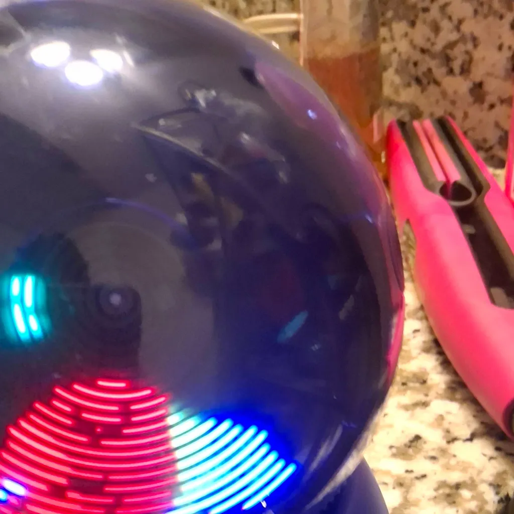chat with ai character: ... 