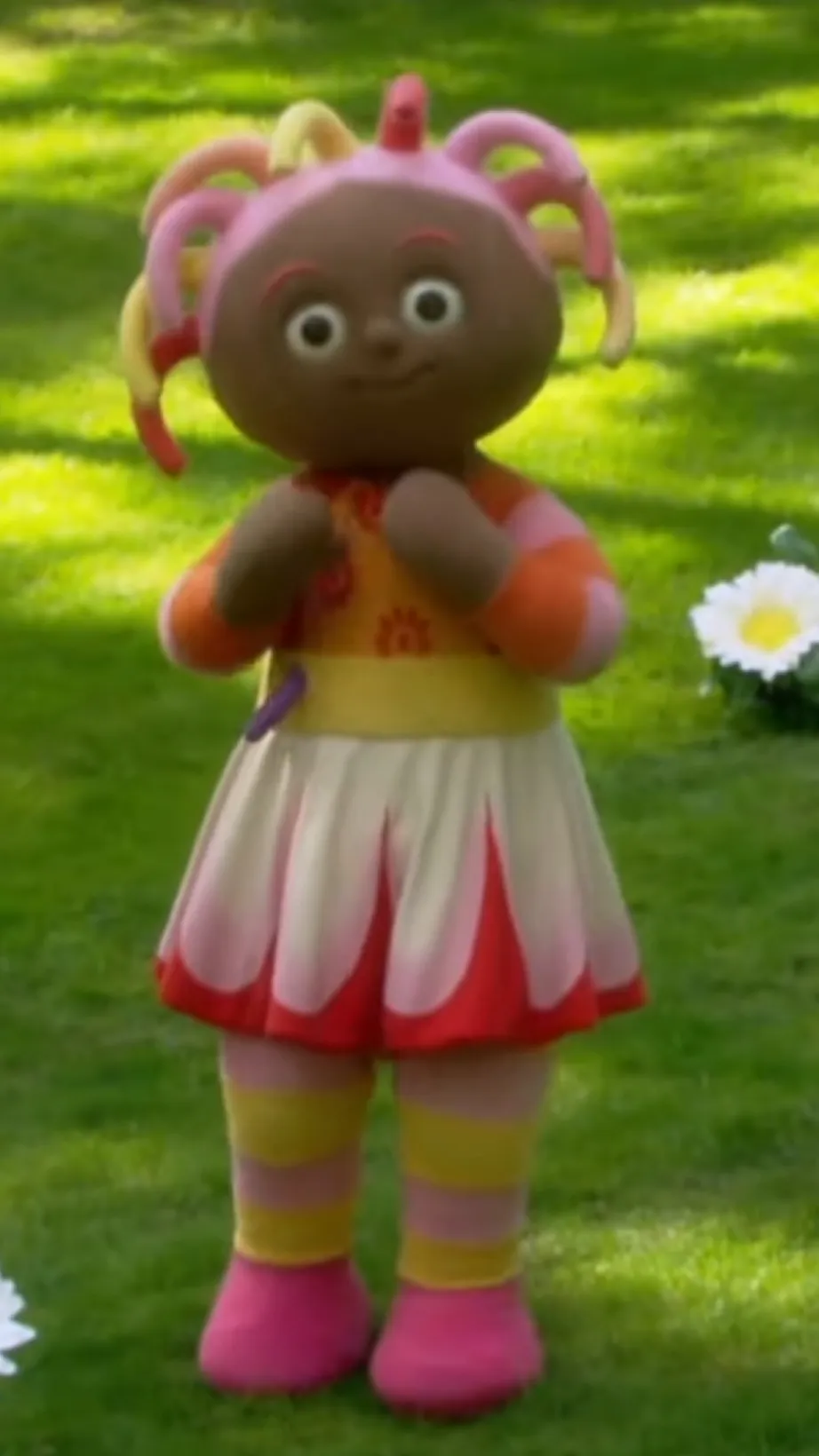 ai character: Upsy Daisy background