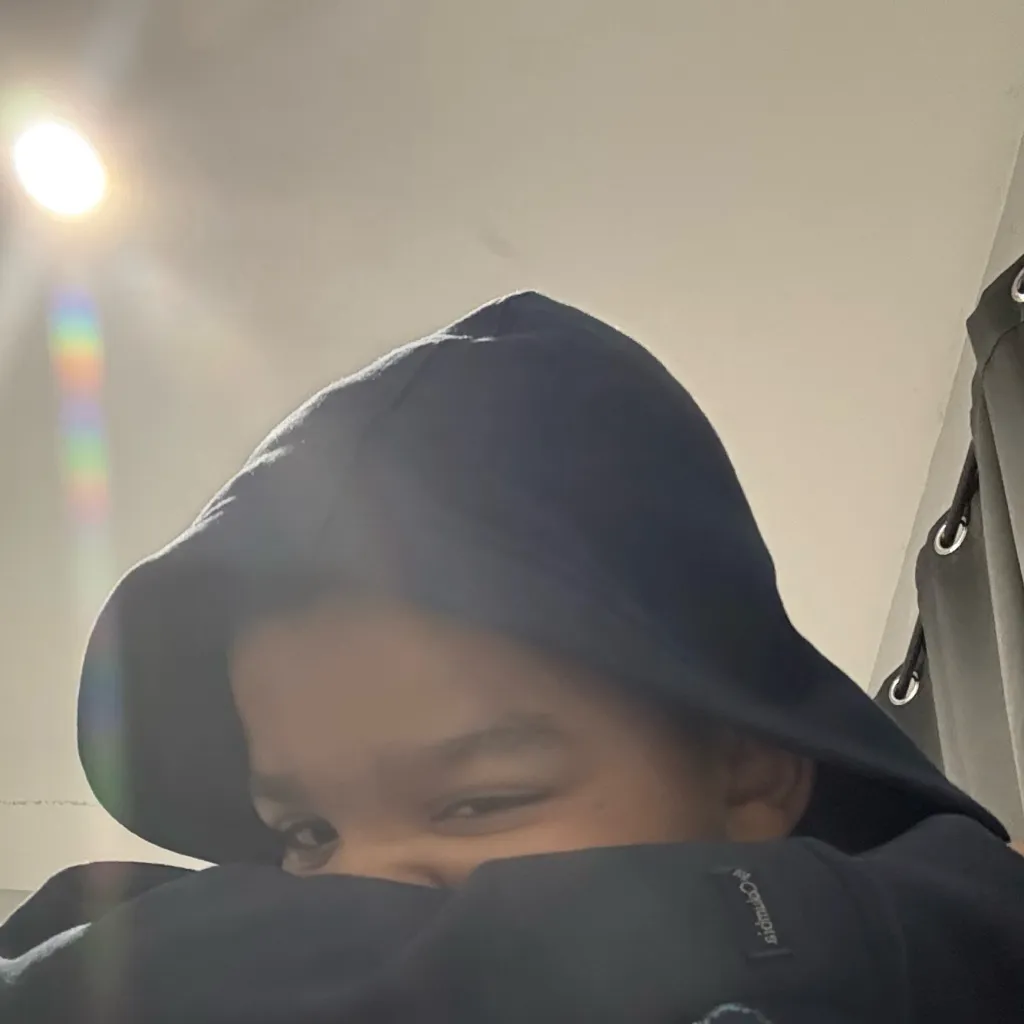 chat with ai character: Giovanni((BL