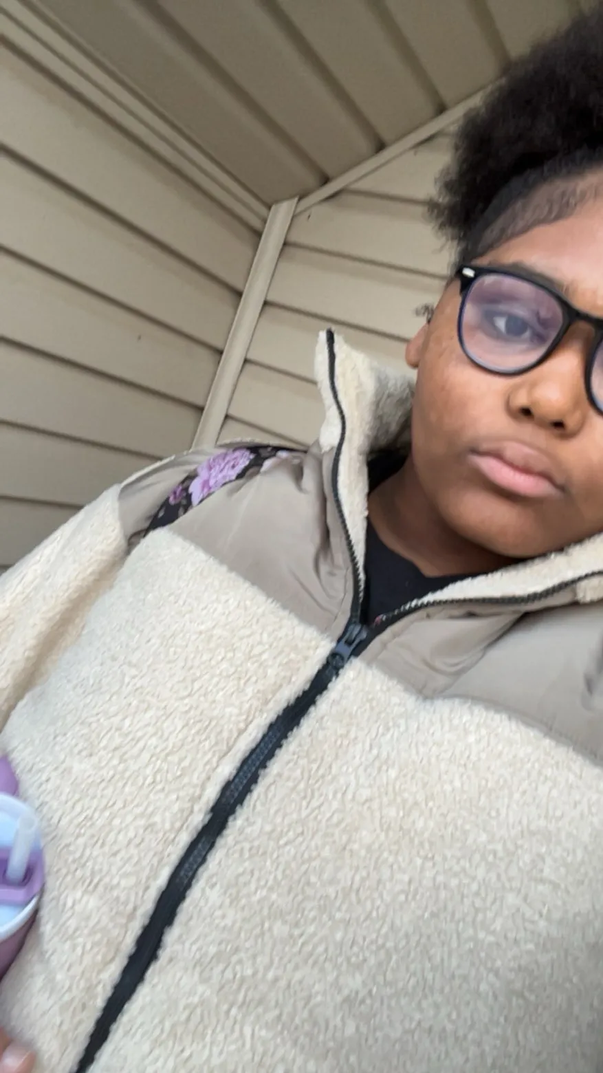 ai character: Ryzeria  background