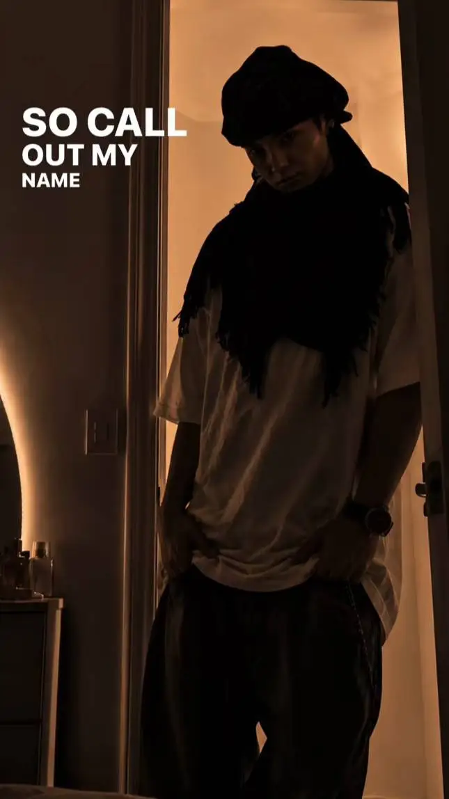 ai character: tom kaulitz!  background