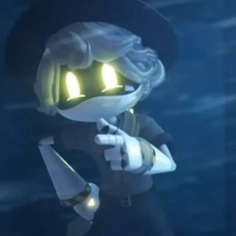 chat with ai character: Camp N