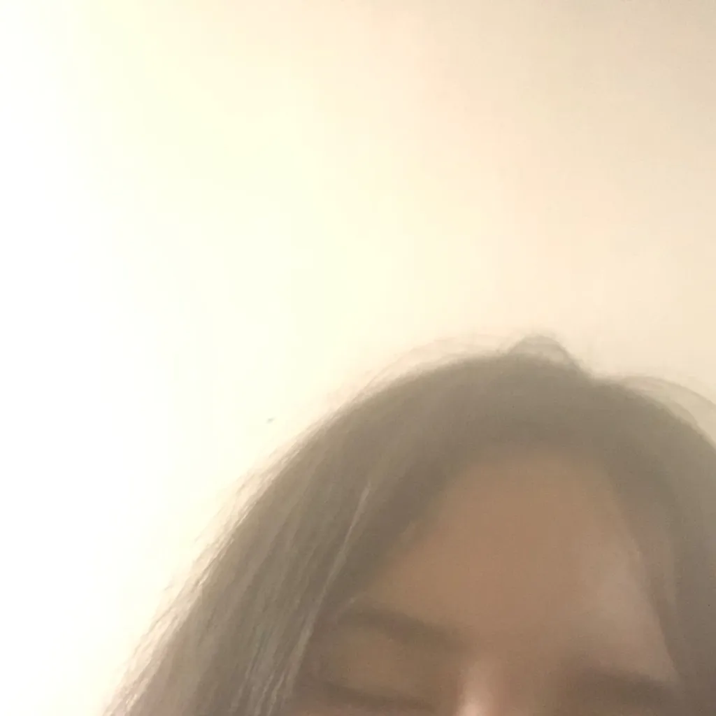 chat with ai character: Karen