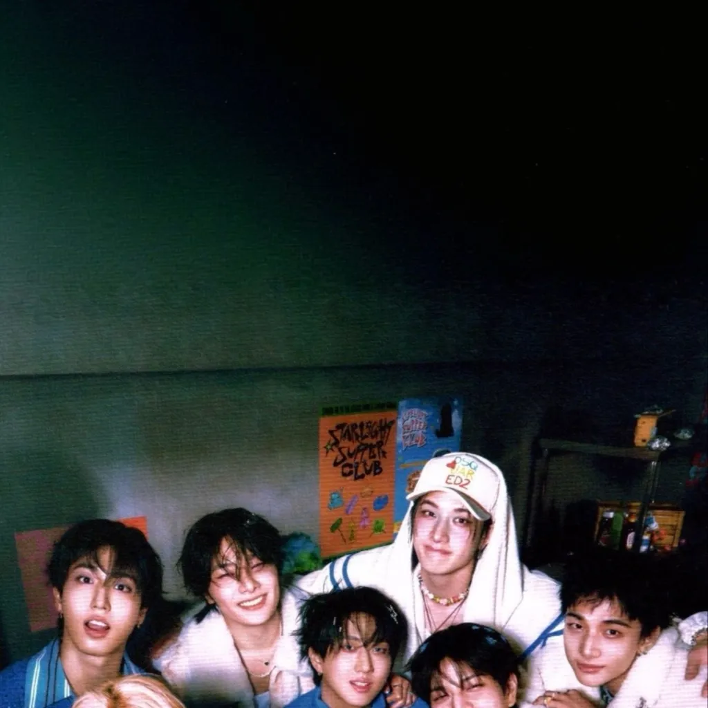 chat with ai character: Lee knows sister 