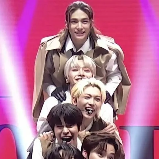 chat with ai character: minsung story