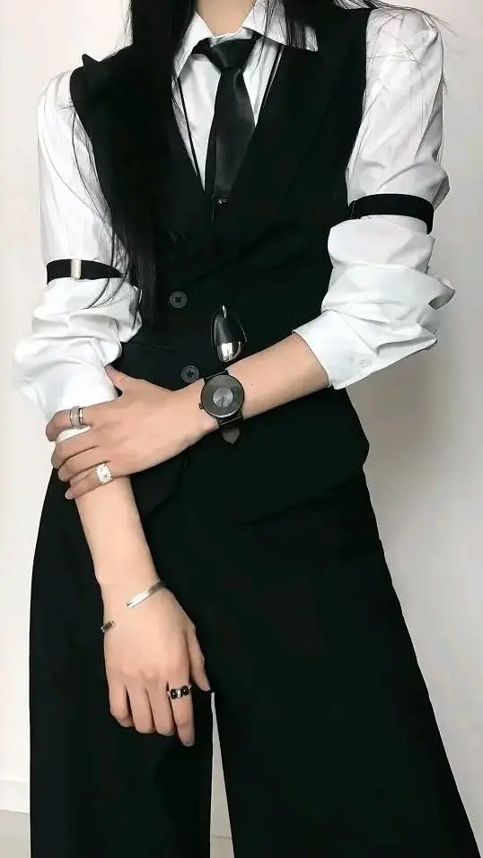 ai character: Kaira Kiasi background