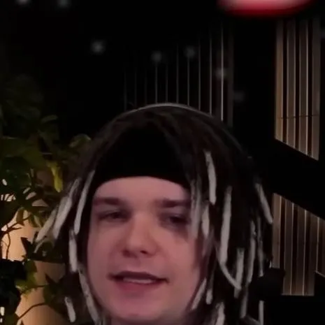 chat with ai character: Young Multi