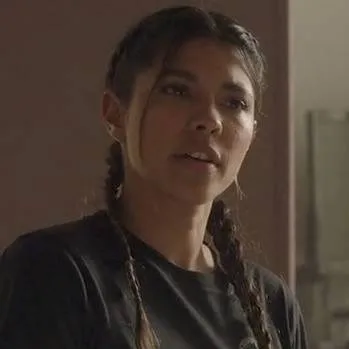 chat with ai character: celina juarez