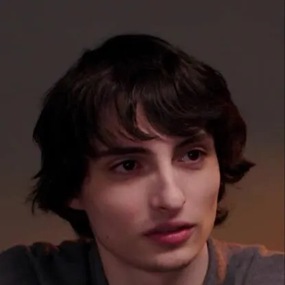 chat with ai character: Finn Wolfhard