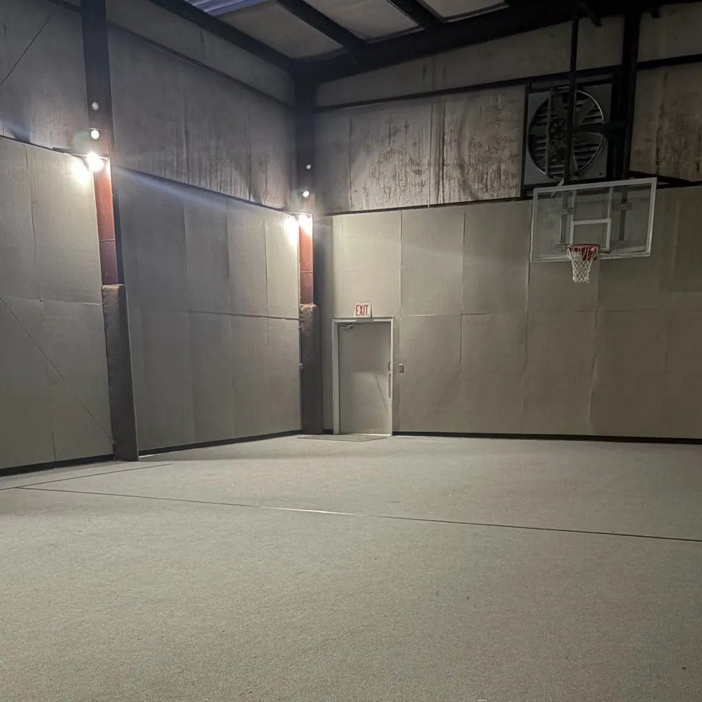 chat with ai character: Sword of Summer