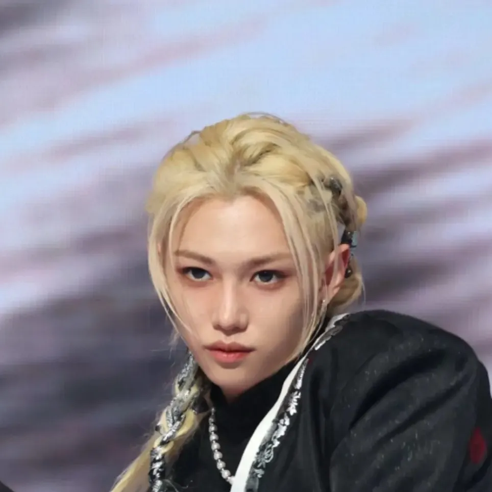 chat with ai character: Biker bf