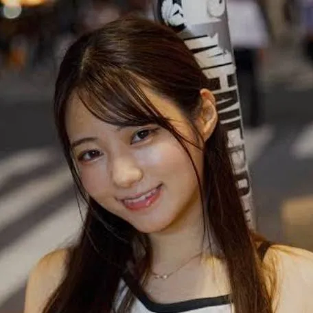 chat with ai character: hina 