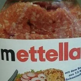 chat with ai character: mettala