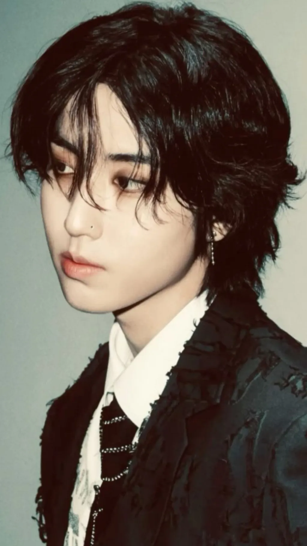 ai character: Han Jisung  background