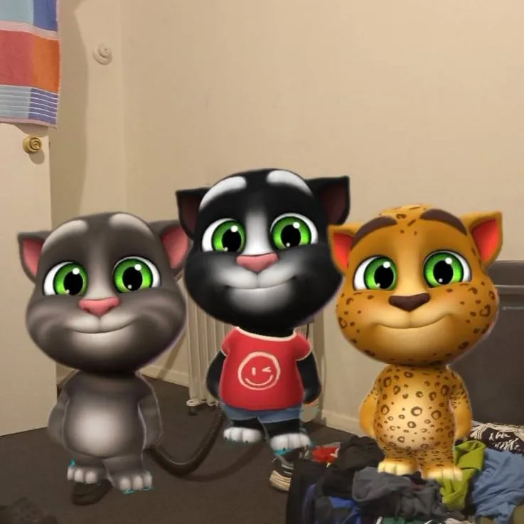 chat with ai character: Kittens horror