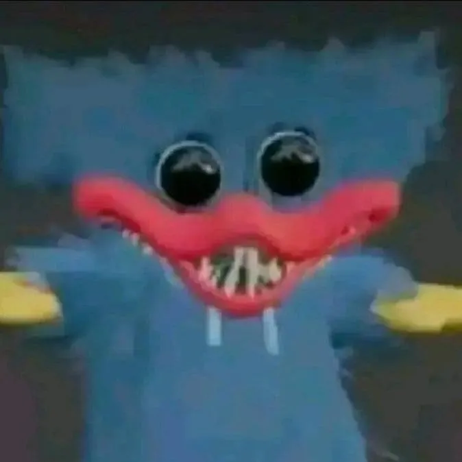 chat with ai character: Roberto huggy🤑😎