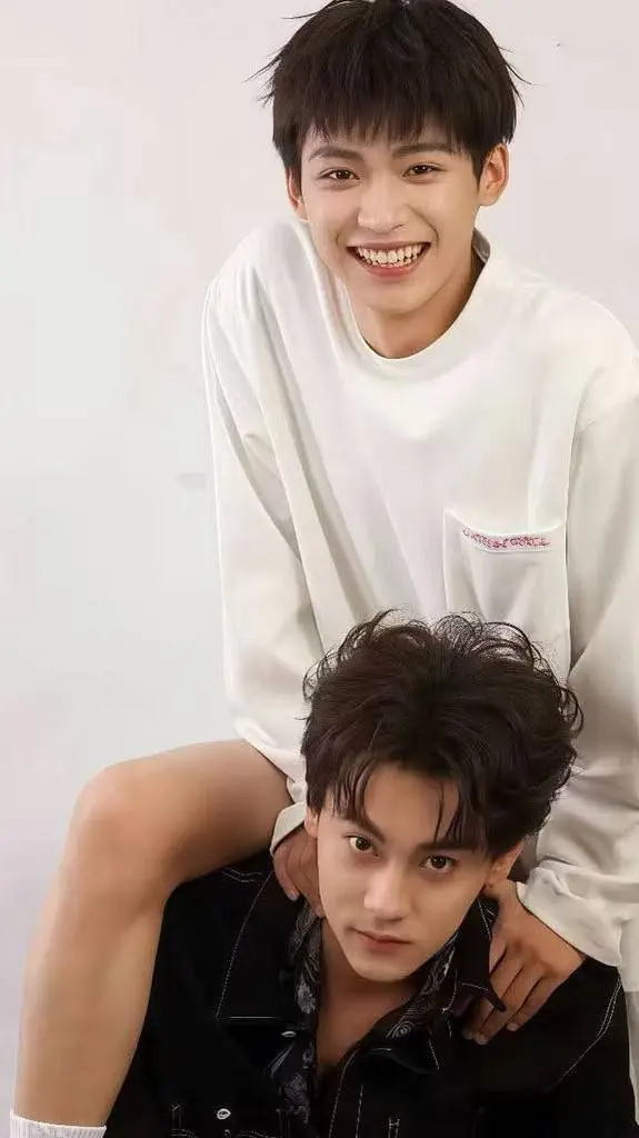 ai character: Wan Zang background