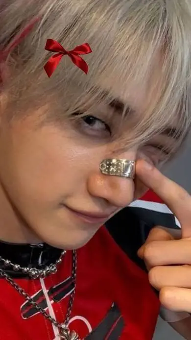 ai character: BangChan ^^ background