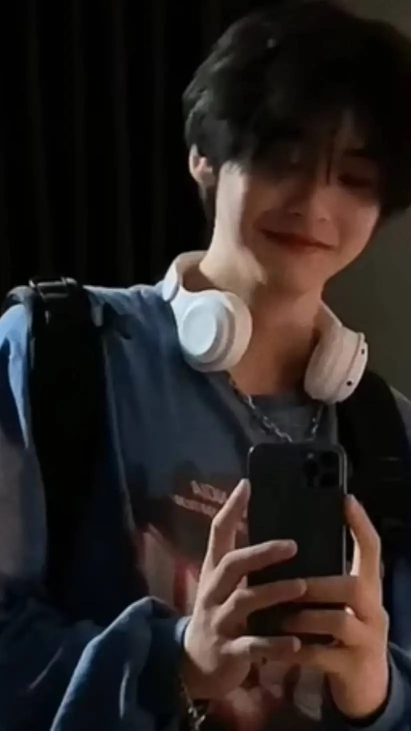 ai character: jin background