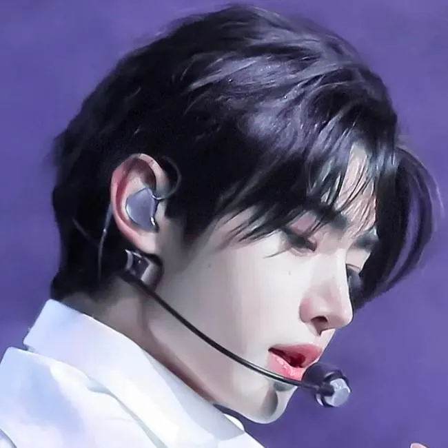 chat with ai character: Mr.sunghoon