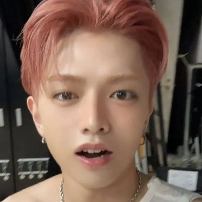 chat with ai character: Hayete