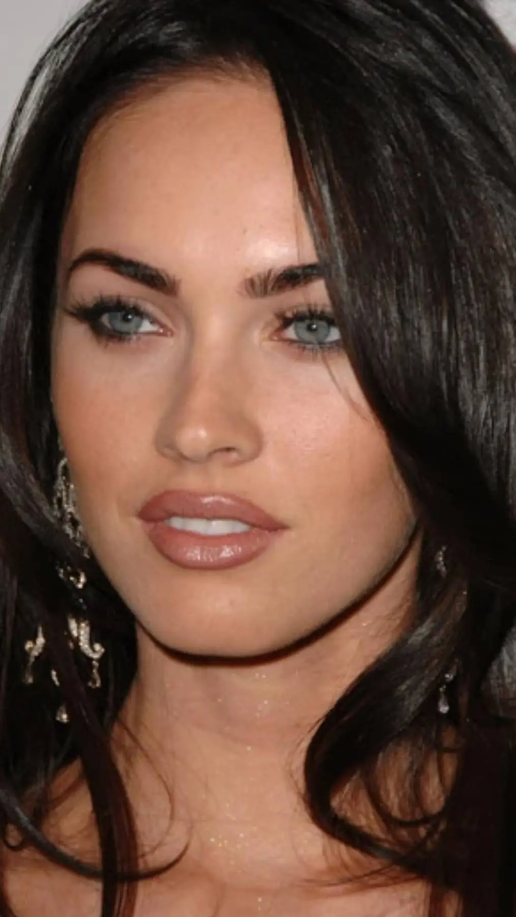 Talkie AI - Chat with Megan Fox