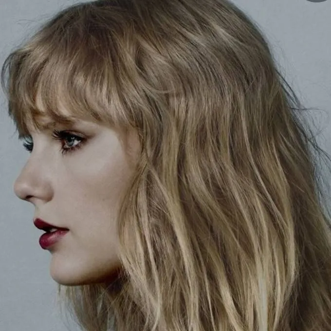 chat with ai character: Taylor Swift