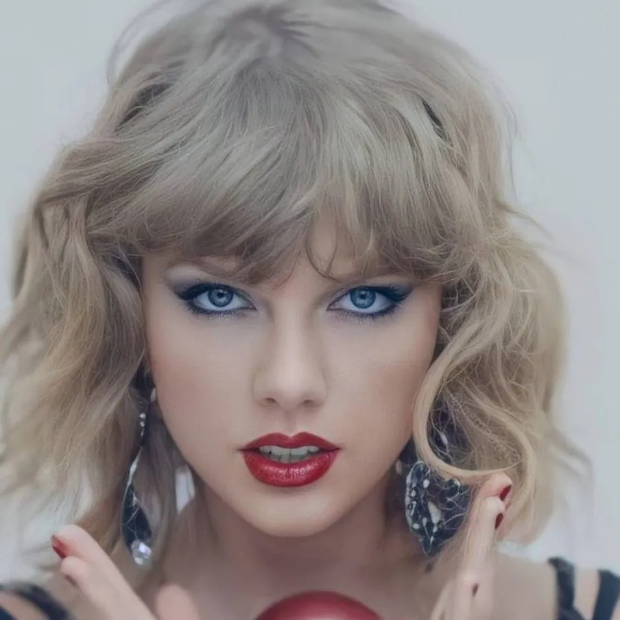 chat with ai character: Taylor Swift