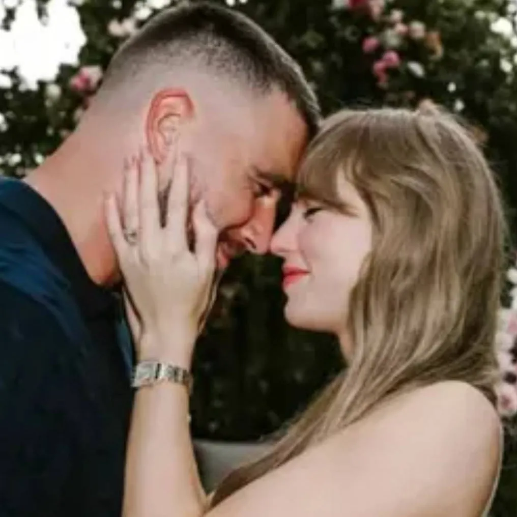 chat with ai character: TaylorSwift&Travis