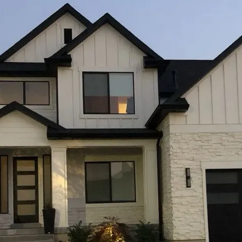 chat with ai character: family 🧸