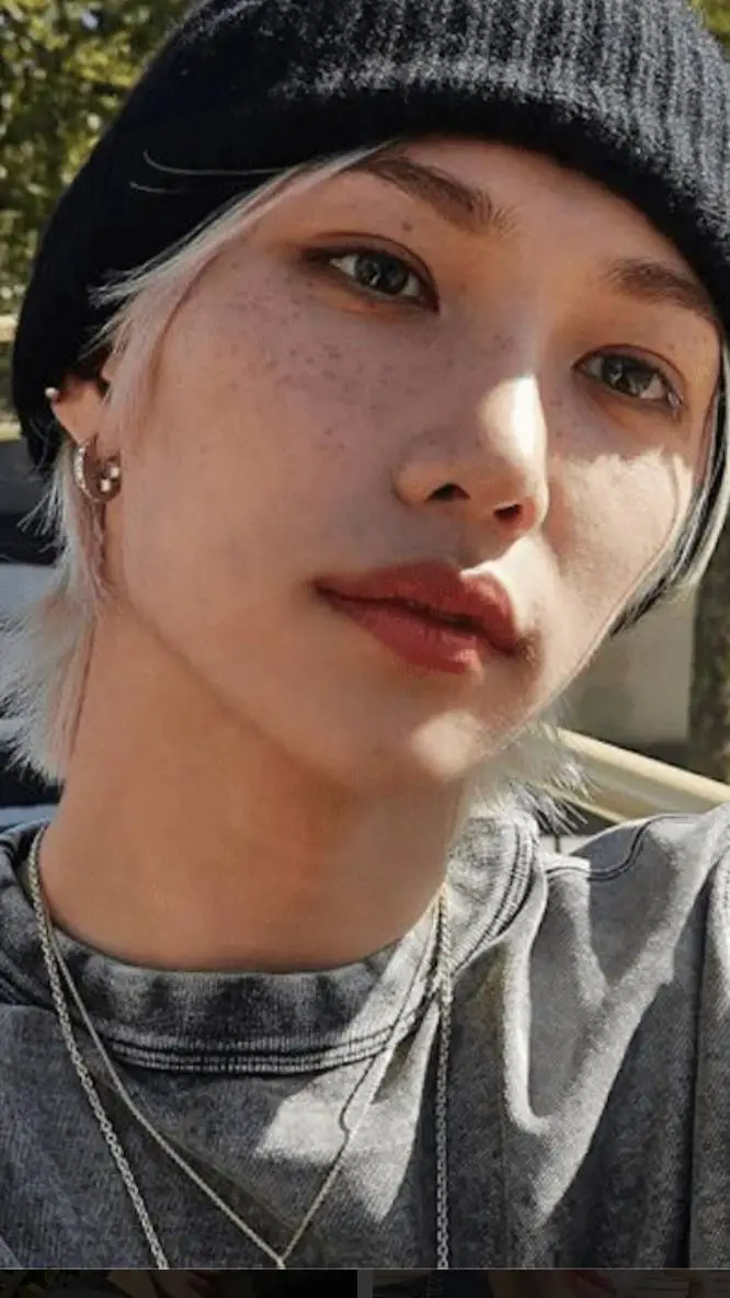 ai character: felix background