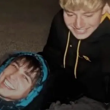 chat with ai character: Sam&Colby:)