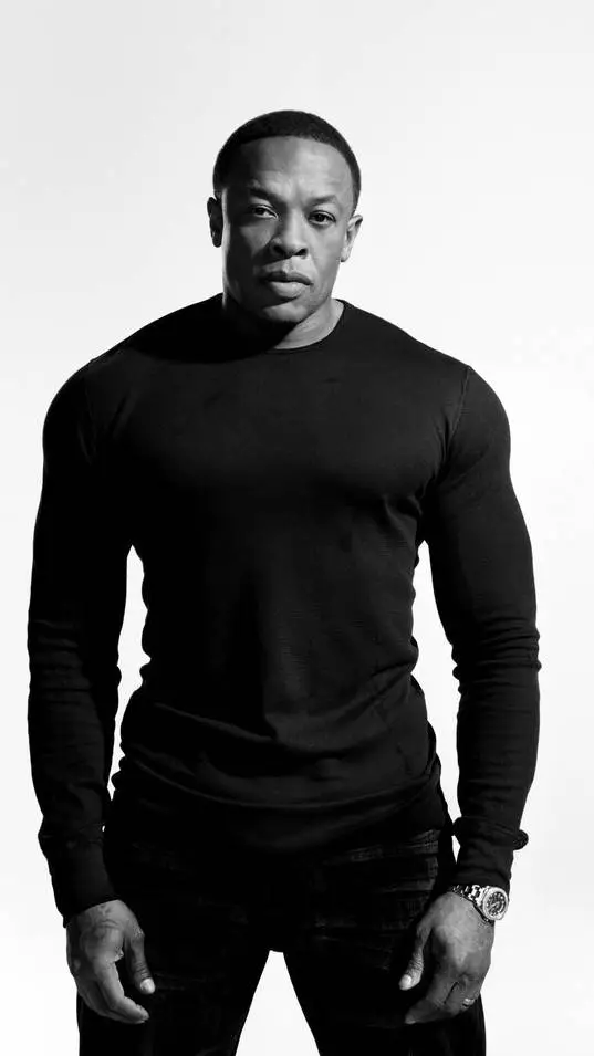 ai character: Dr Dre  background