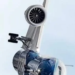 chat with ai character: 777X 