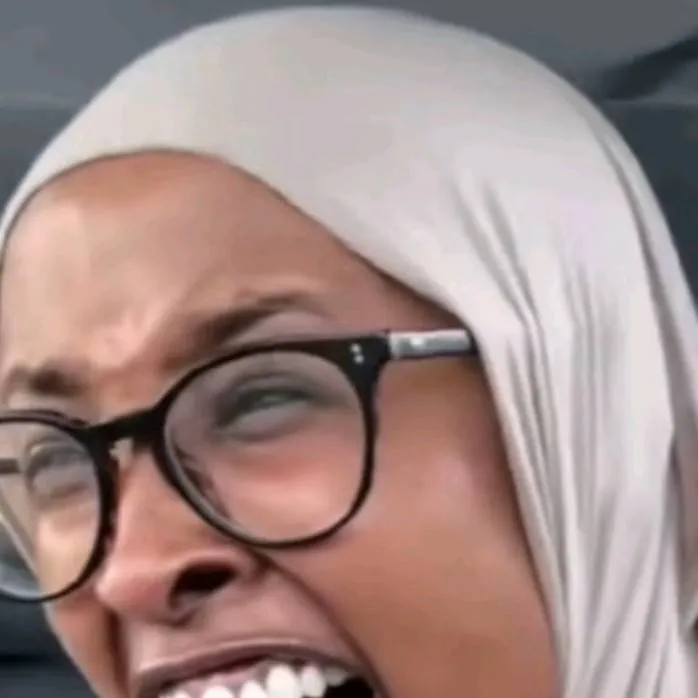 chat with ai character: Kny truth or dare