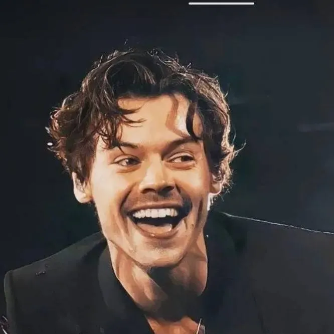 chat with ai character: Harry🇬🇧❤