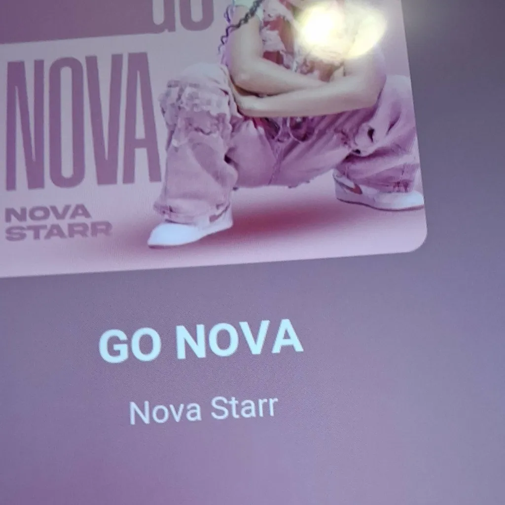 chat with ai character: Nova 
