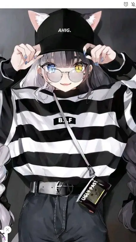 ai character: Luna background