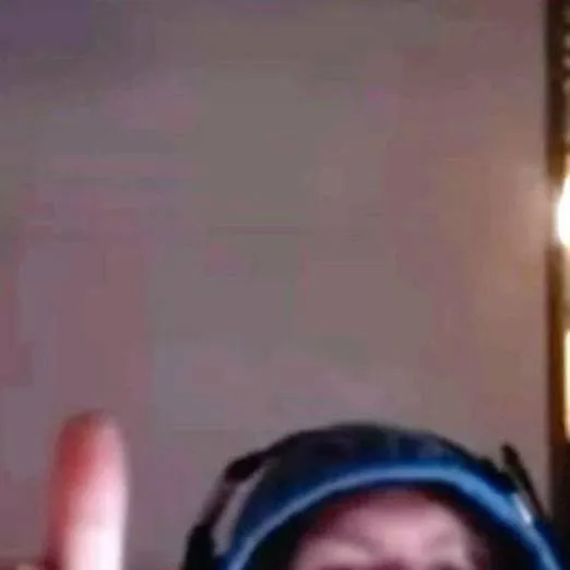 chat with ai character: CaseOH