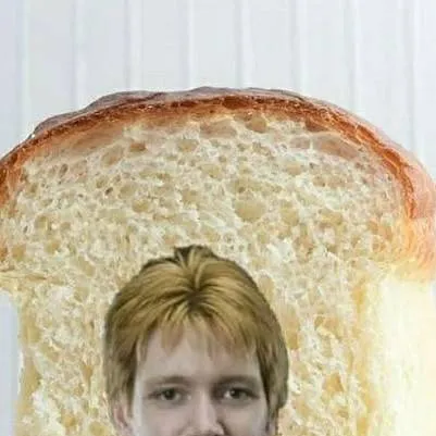 chat with ai character: Fred