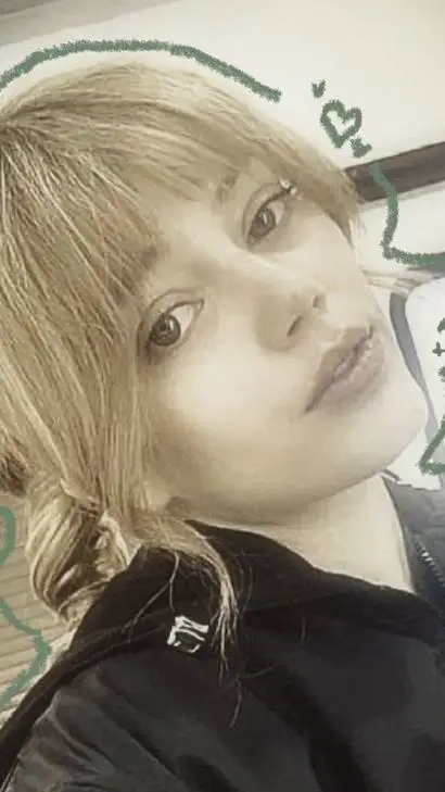 ai character: ST:p background