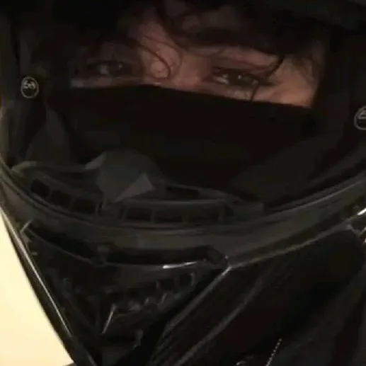 chat with ai character: ✨~lucas~✨