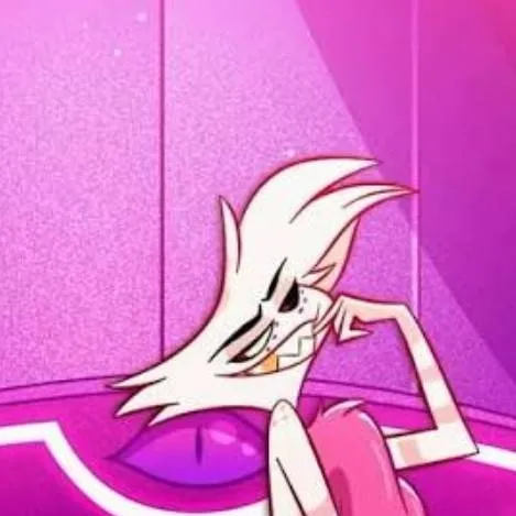 chat with ai character: ETM school!