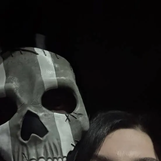 chat with ai character: DARK ROMANCE🥀🎭